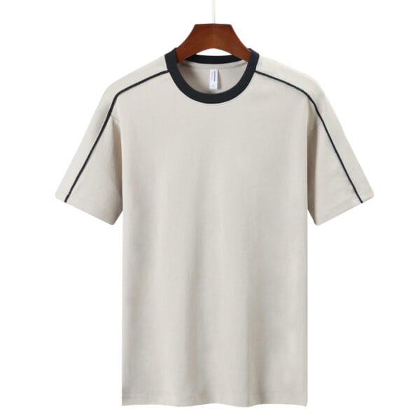 Short-sleeved T-shirt - Image 5